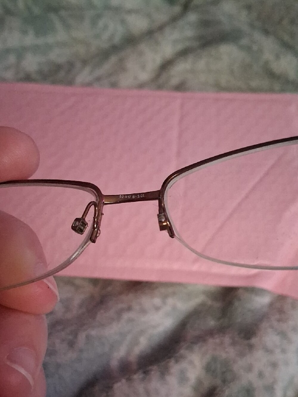 Gucci Brown Eyewear Arm with Subtle Gold Accents - Picture 4 of 6